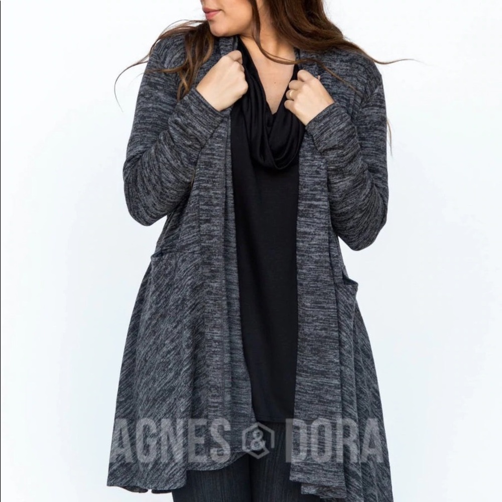BNWT CASCADE CARDIGAN